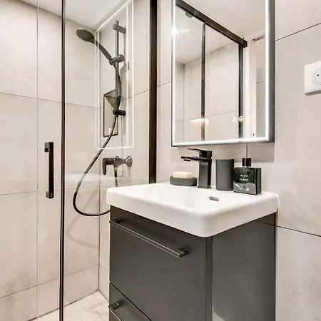 Elegant & Moderne - * Paris